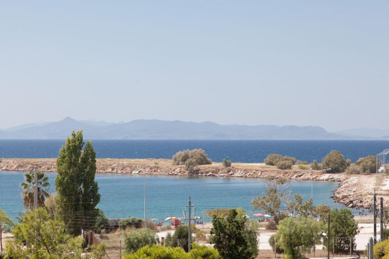 Modern Apt In Glyfada A Breath Away From The Sea - The View アテネ エクステリア 写真